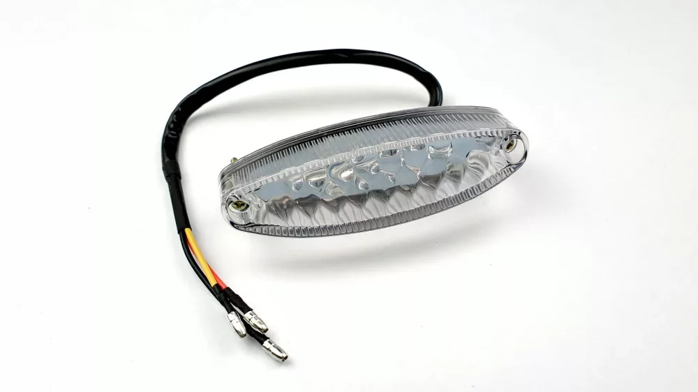 Szezonális akció Lámpa hátsó 15 LED-es univerzális (ÁTTETSZŐ BÚRÁS)