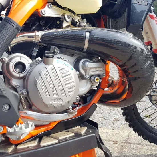 EXTREMECARBON Kipufogó Védő KTM EXC/SX 250/300 2017-2019 CARBON 01.C.01.E.0006 Szuper ajánlat