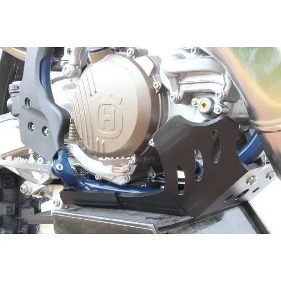 AXP Racing XTREM Karter & Himbavédő 8mm Fekete KTM Husqvarna 250SX 250XC 300XC TC250 TX300 2019 AX1504 Utolsó esély