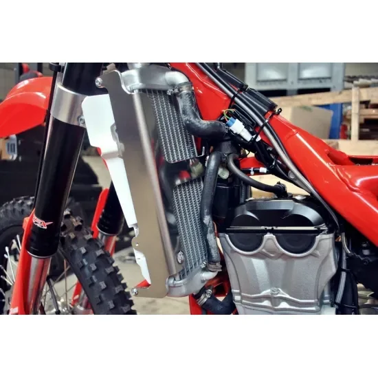 Kedvezményes ár Hűtővédő PIROS BETA RR 350 390 430 480 2015 - 2018